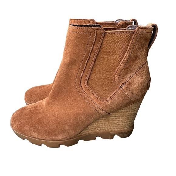 Sorel Shoes - Sorel Joan Uptown Chelsea Boot Women's Size 8 US Velvet Tan Brown 1930921-242